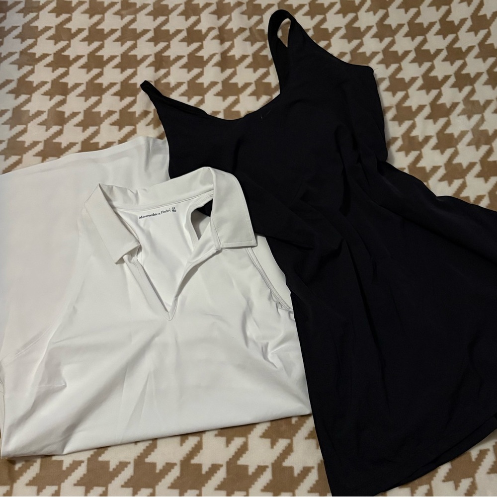Bundle of tennis dresses nike brand and Abercrombie & fitch🎾👟